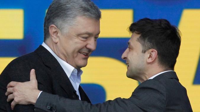 Журналисты обратили внимание на смену имиджа Порошенко